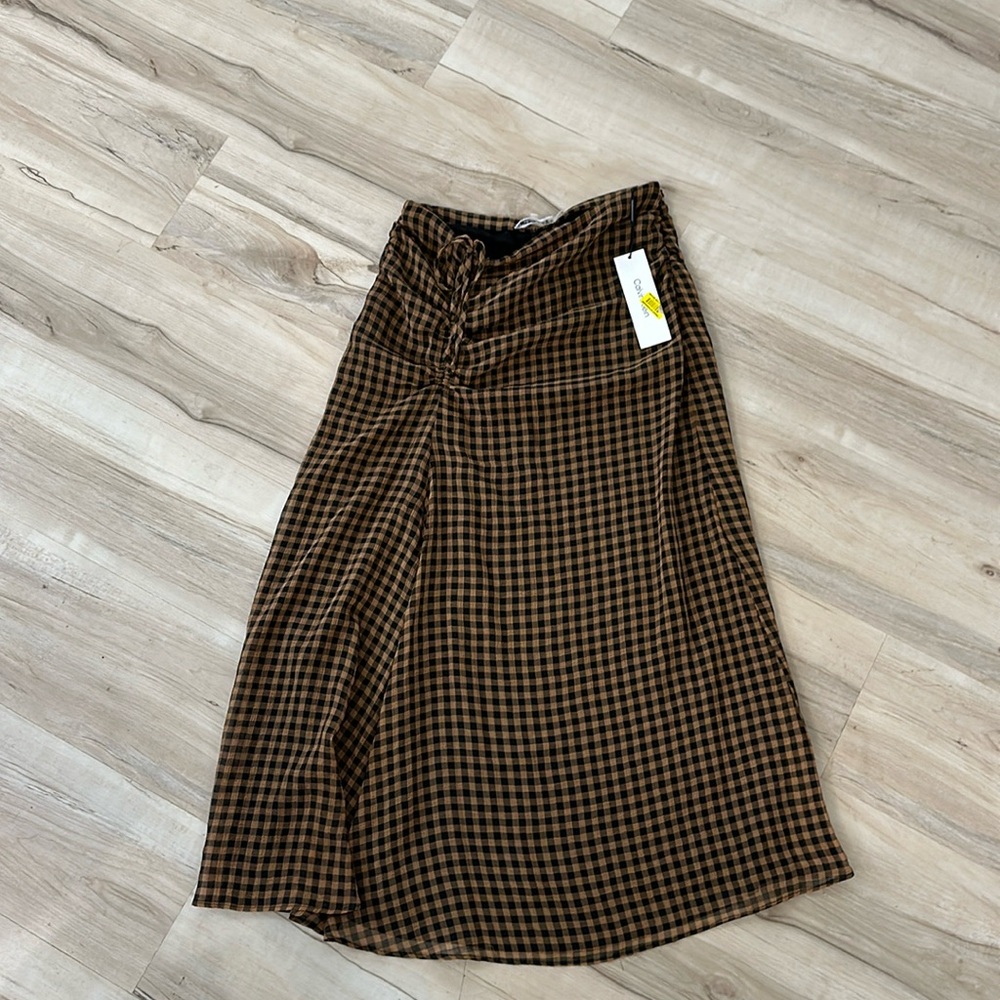 Calvin Klein Skirt NWT - 8